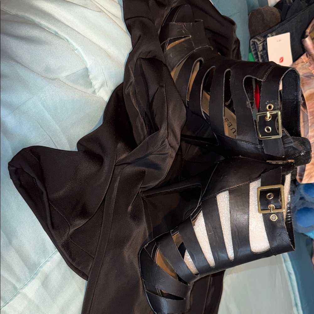 Guess Black Cutout Heels